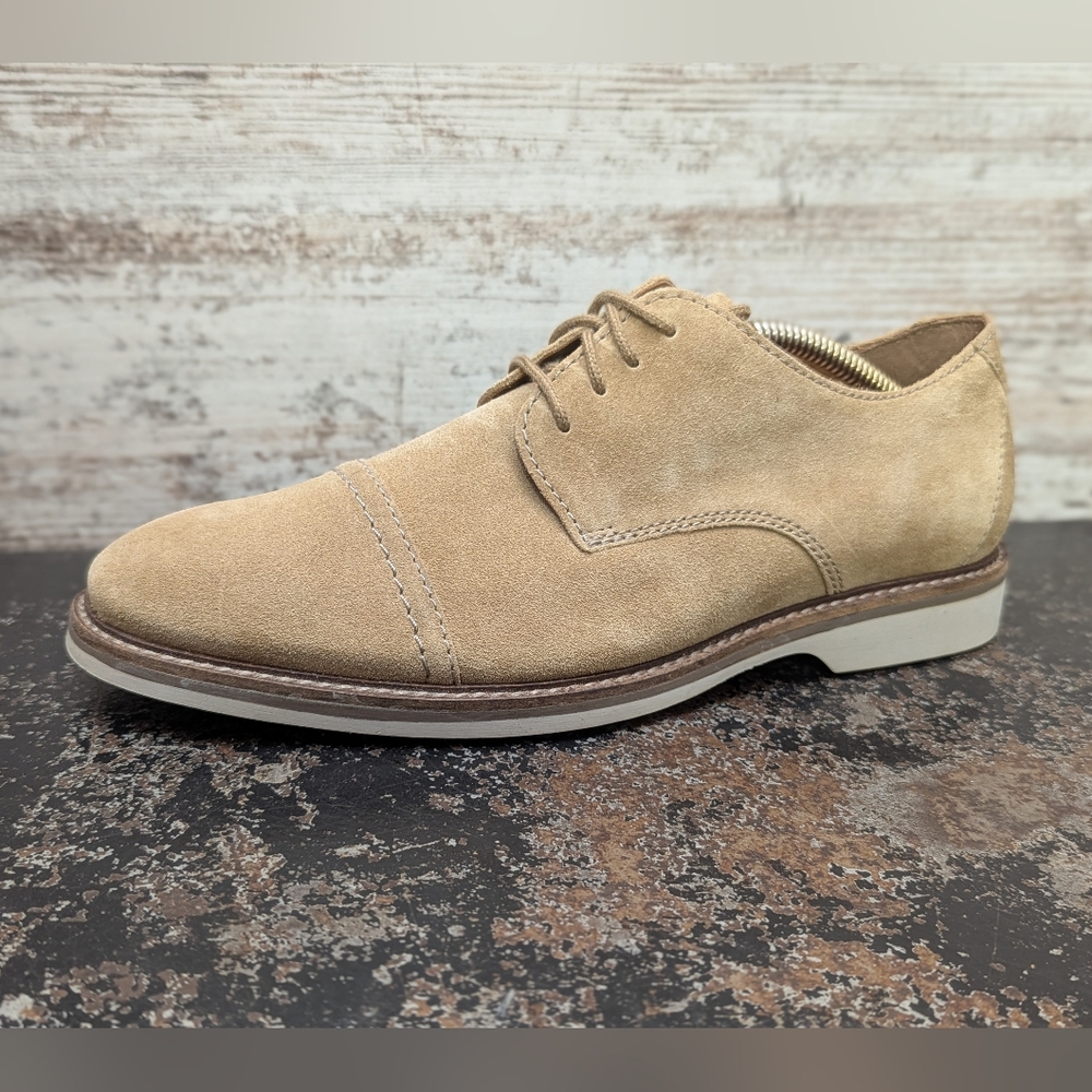 Mens Clarks Cap Toe Oxford Shoes Sz 7.5 Used Suede 16501 Classic Casual